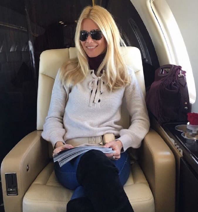Claudia Schiffer bola v