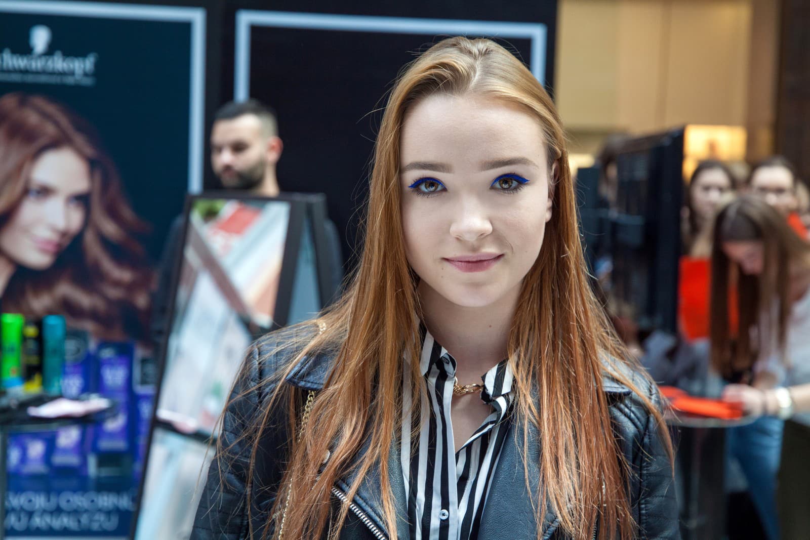 YouTuberka Moma je sama