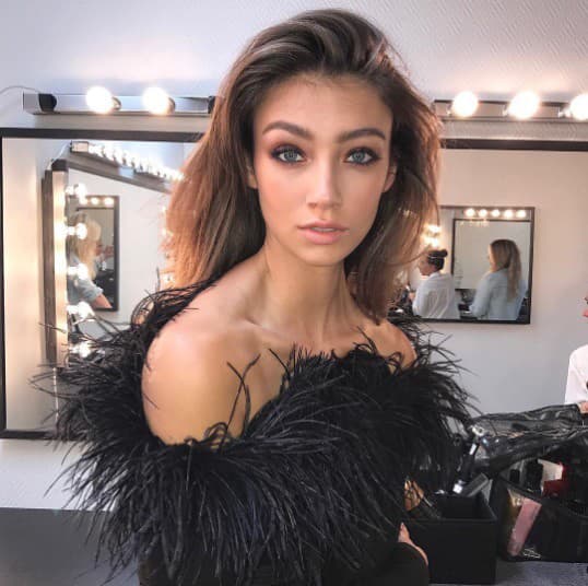 Mladá modelka očarila aj