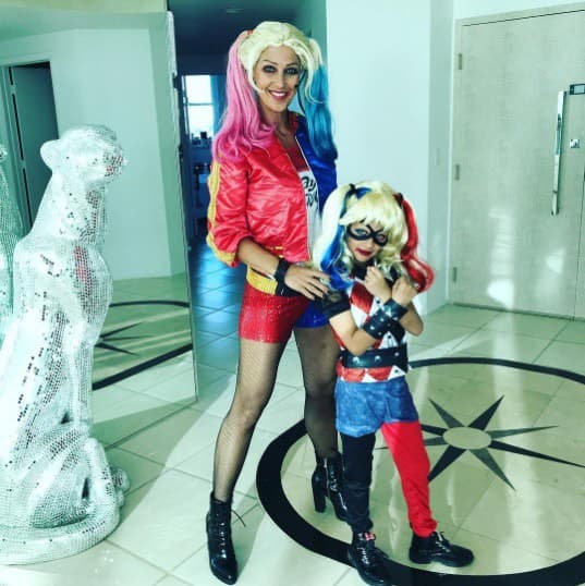 Zuzana Belohorcová s dcérkou