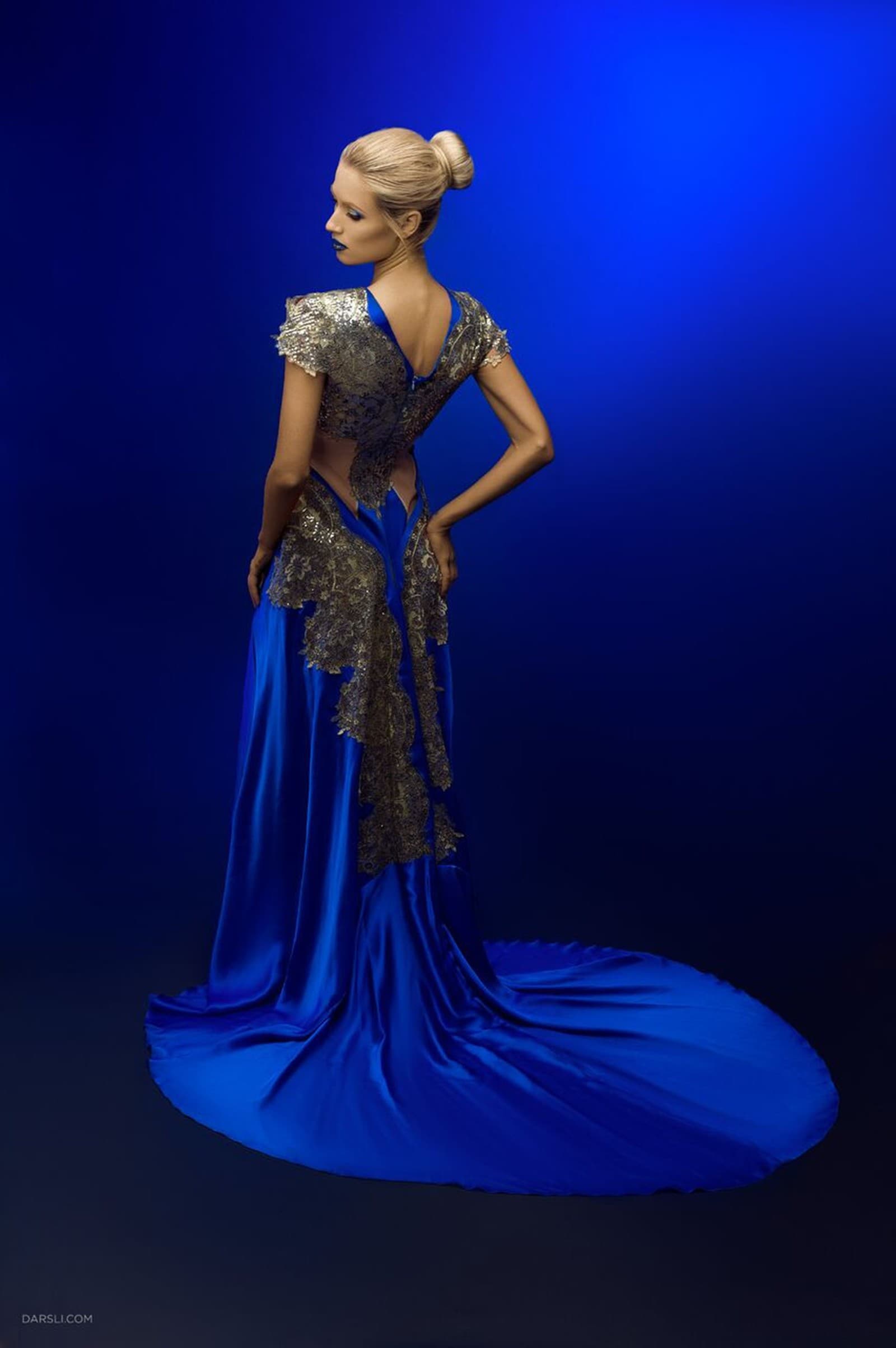 Na modely aplikovala zlaté