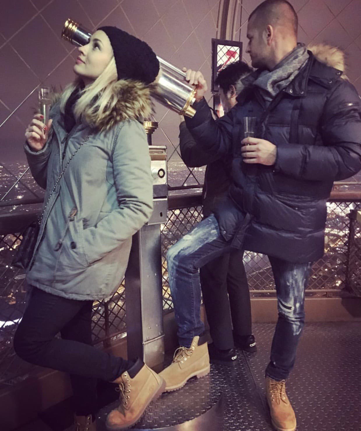 Vidieť, že moderátorka je