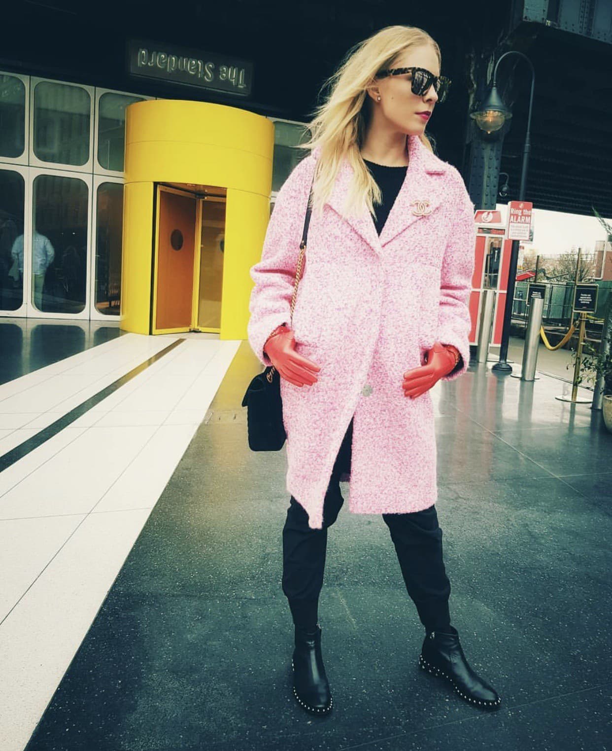 Veronika Cifrová Ostrihoňová vás