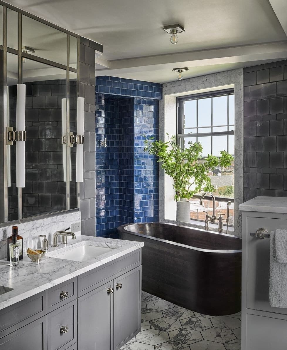 Modrá v spojení s
