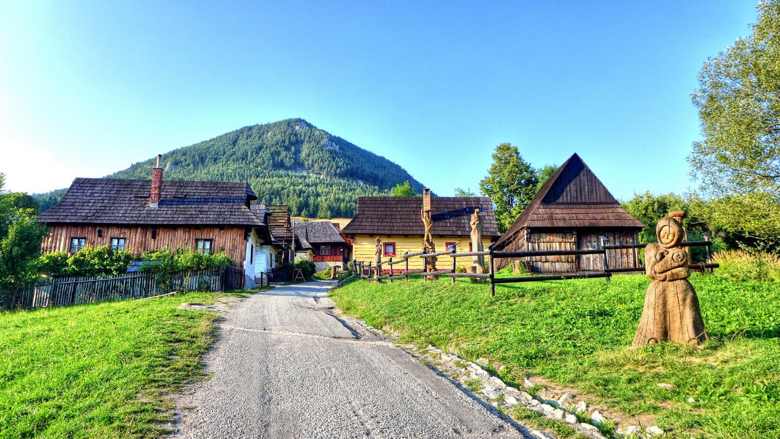 Milujete slovenský folklór a