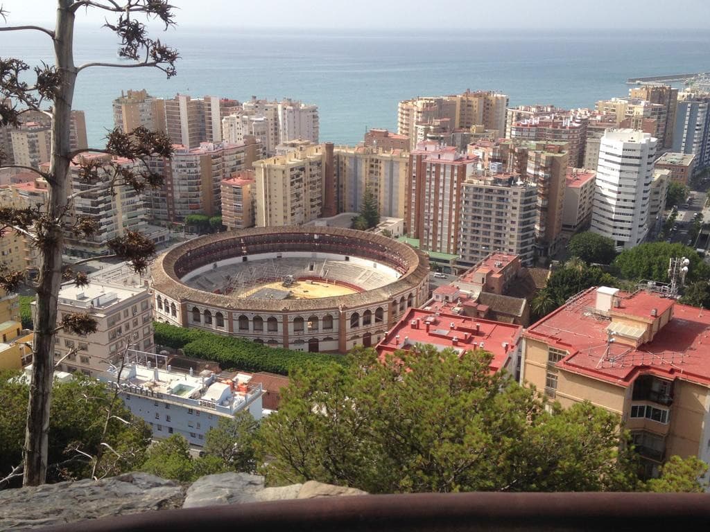 Malaga ponúka oboje- more