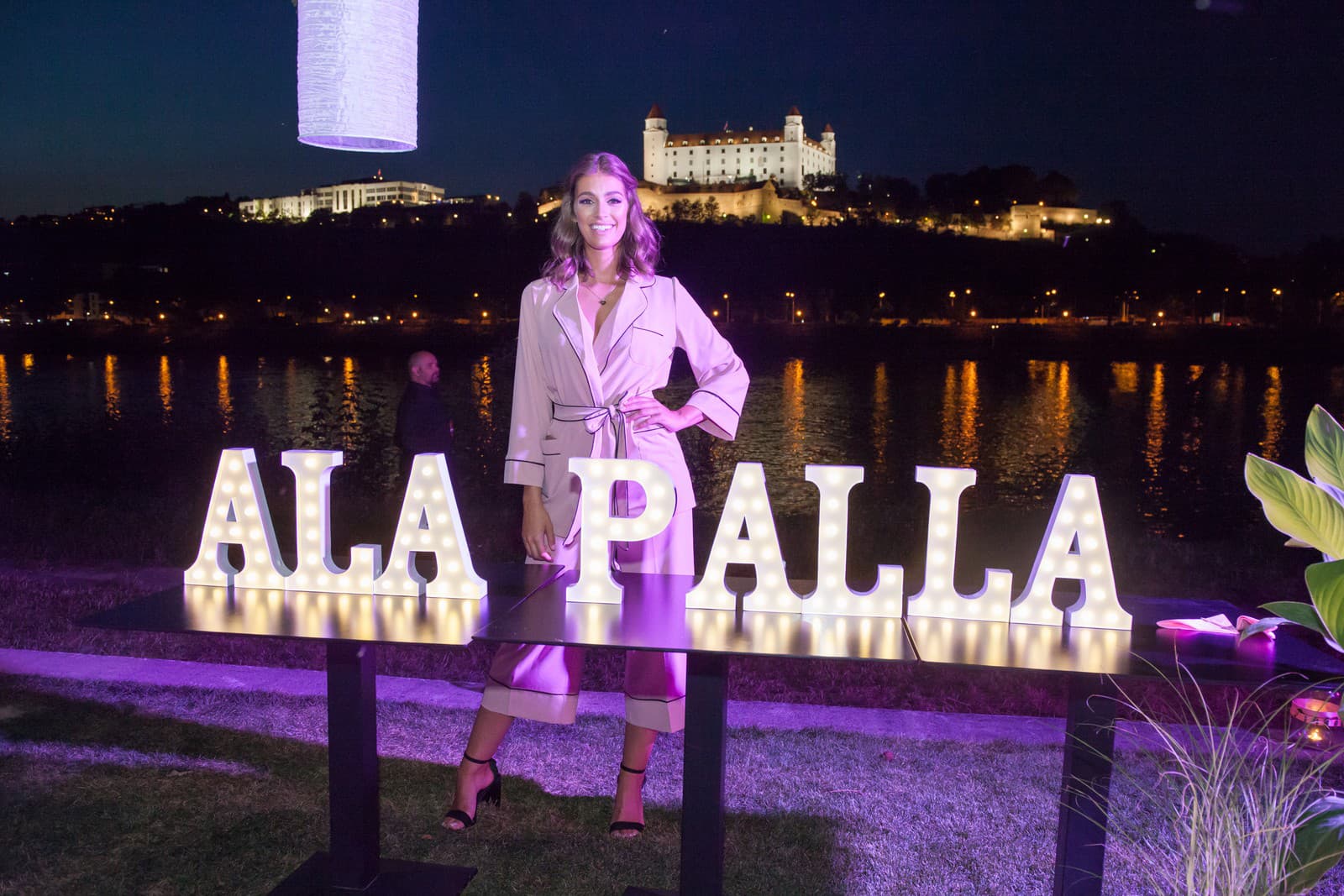 Jasmina je zástancom prírodnej