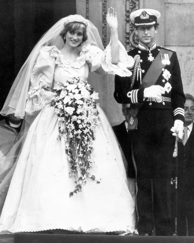 Svadobné šaty princeznej Diany