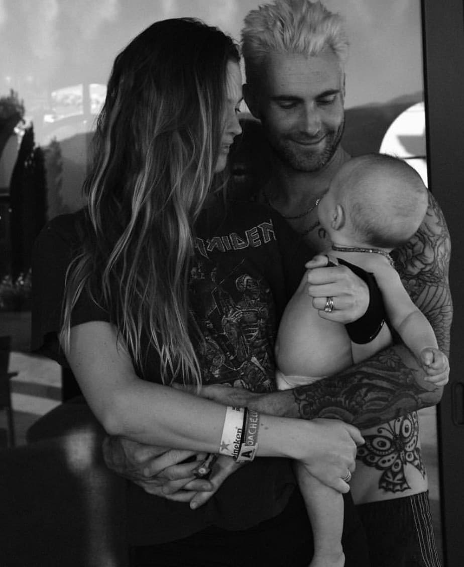 Adam Levine je manželom