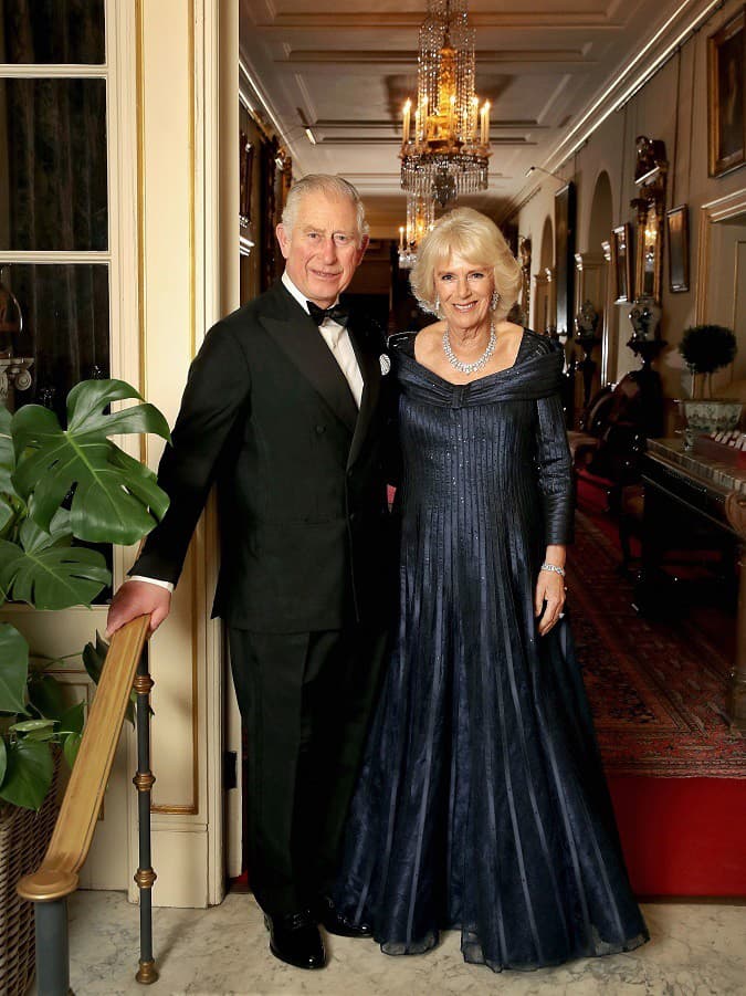 Camilla sa nakoniec za