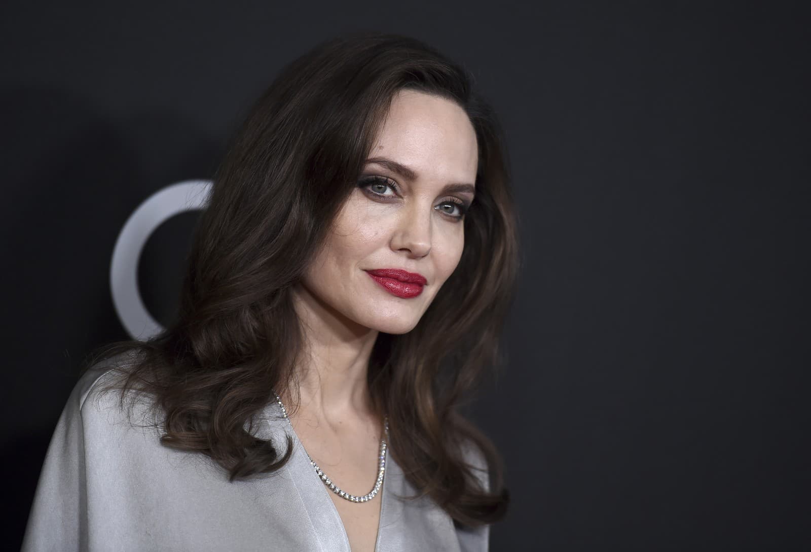 Angelina Jolie je odhodlaná