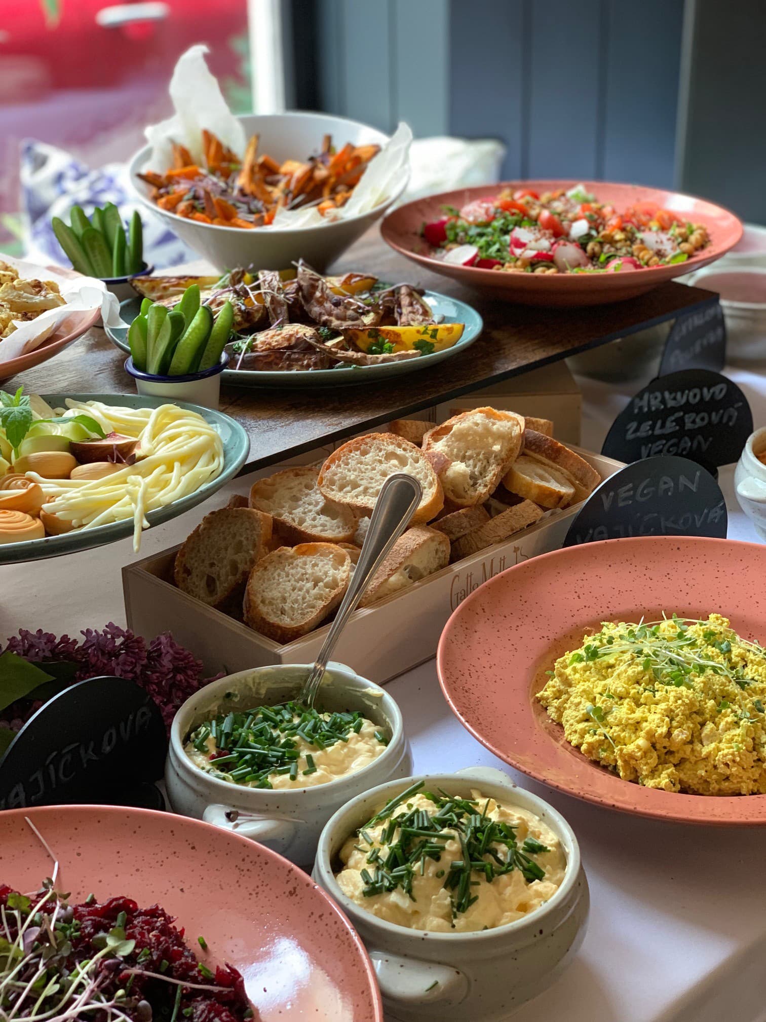 Chutný brunch spestrí každú