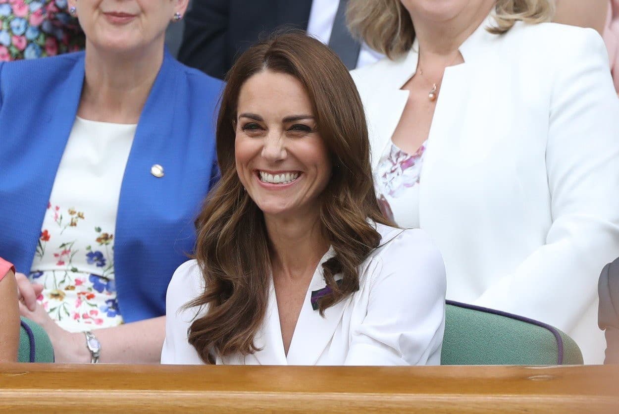 Kate Middleton údajne navštevuje