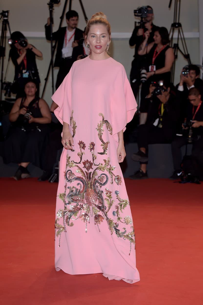 Britská herečka Sienna Miller