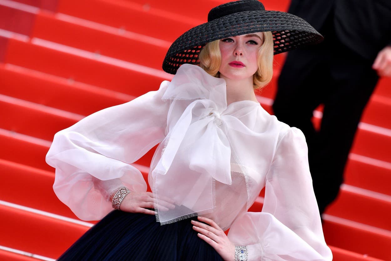 Aj Elle Fanning bude