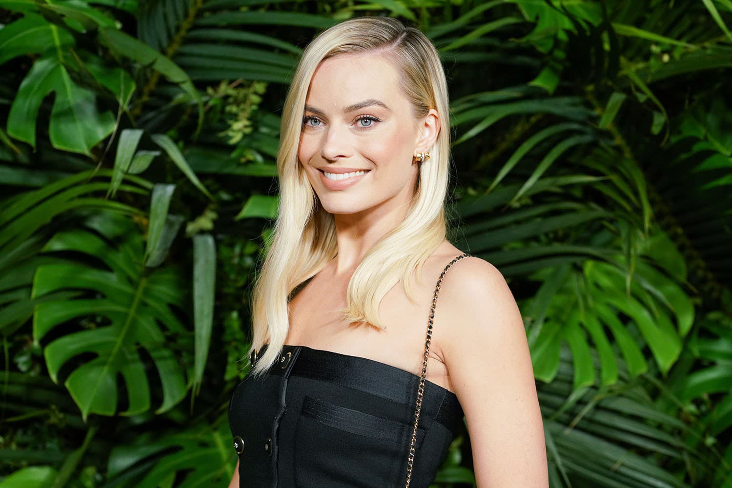 Okúzľujúca herečka Margot Robbie