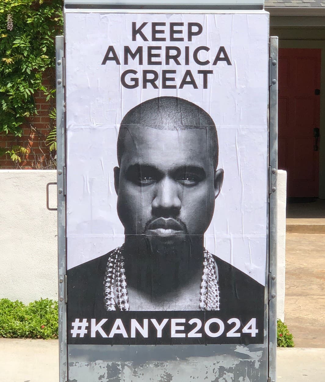 Kanye už vo veľkom