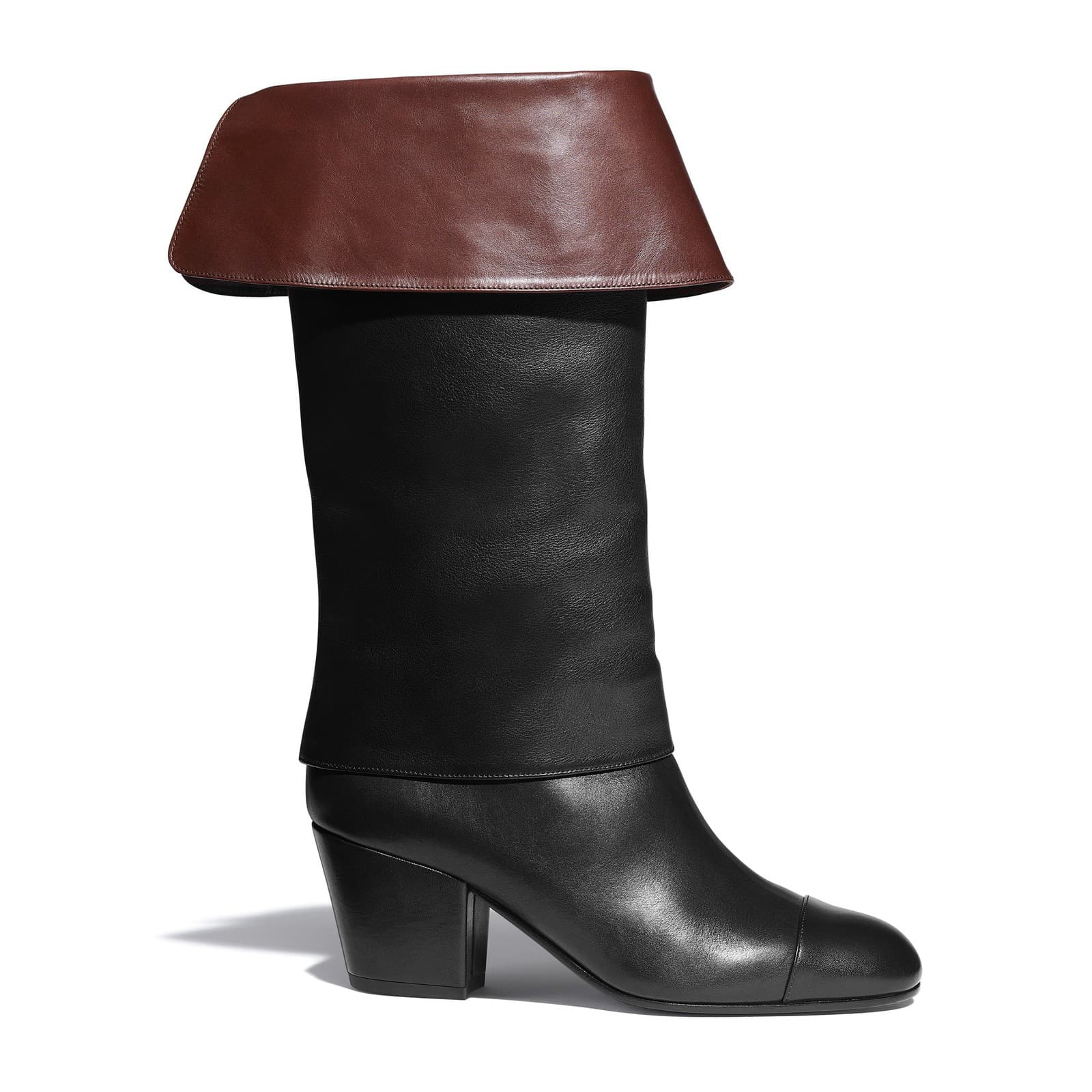 Jazdecké čižmy CHANEL, ktoré