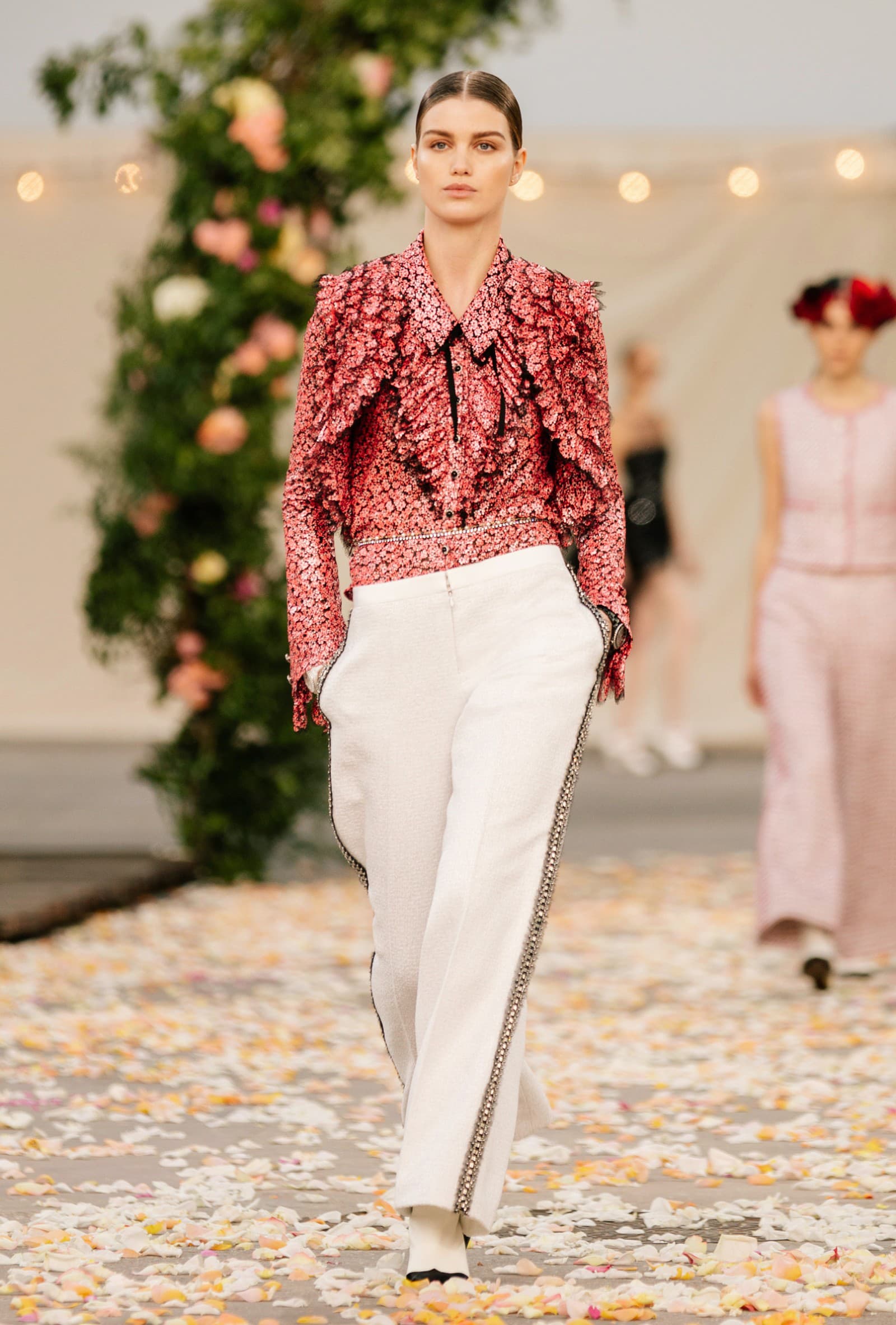 CHANEL Haute Couture jar/leto