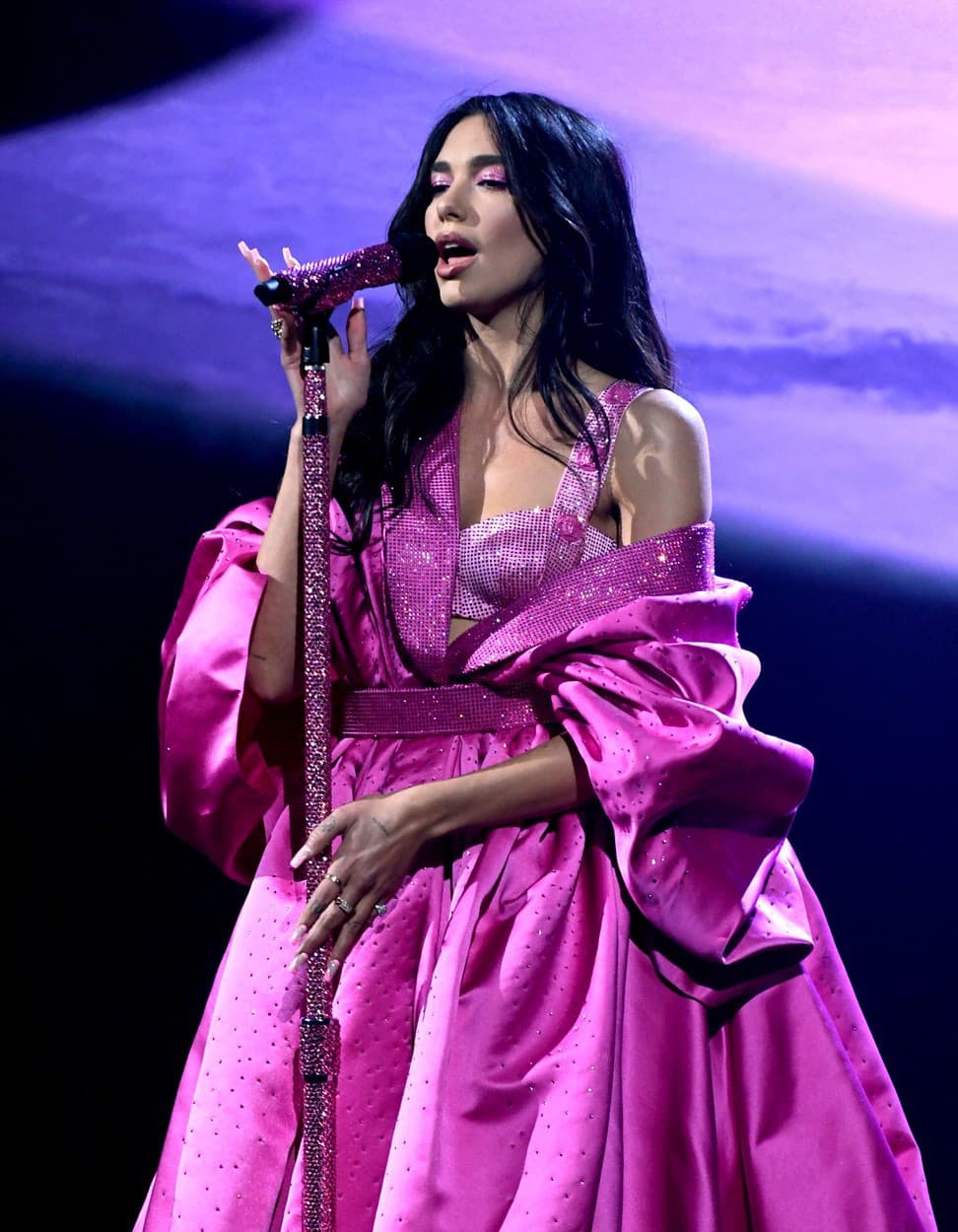 Dua Lipa na odovzdávaní