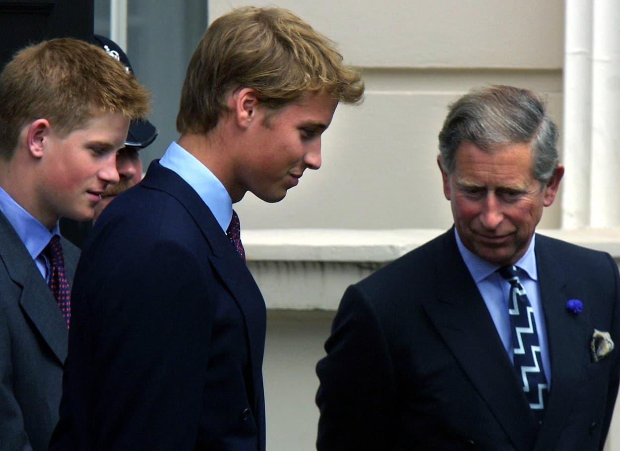 Princ Charles mal so