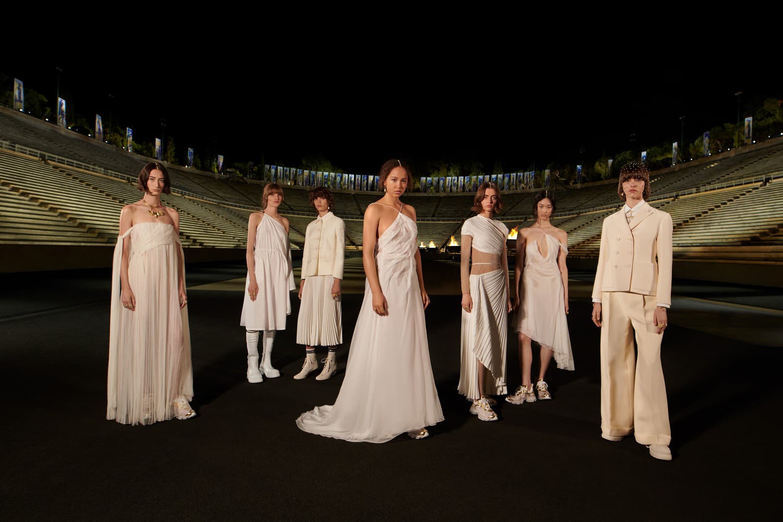DIOR CRUISE 2022 v