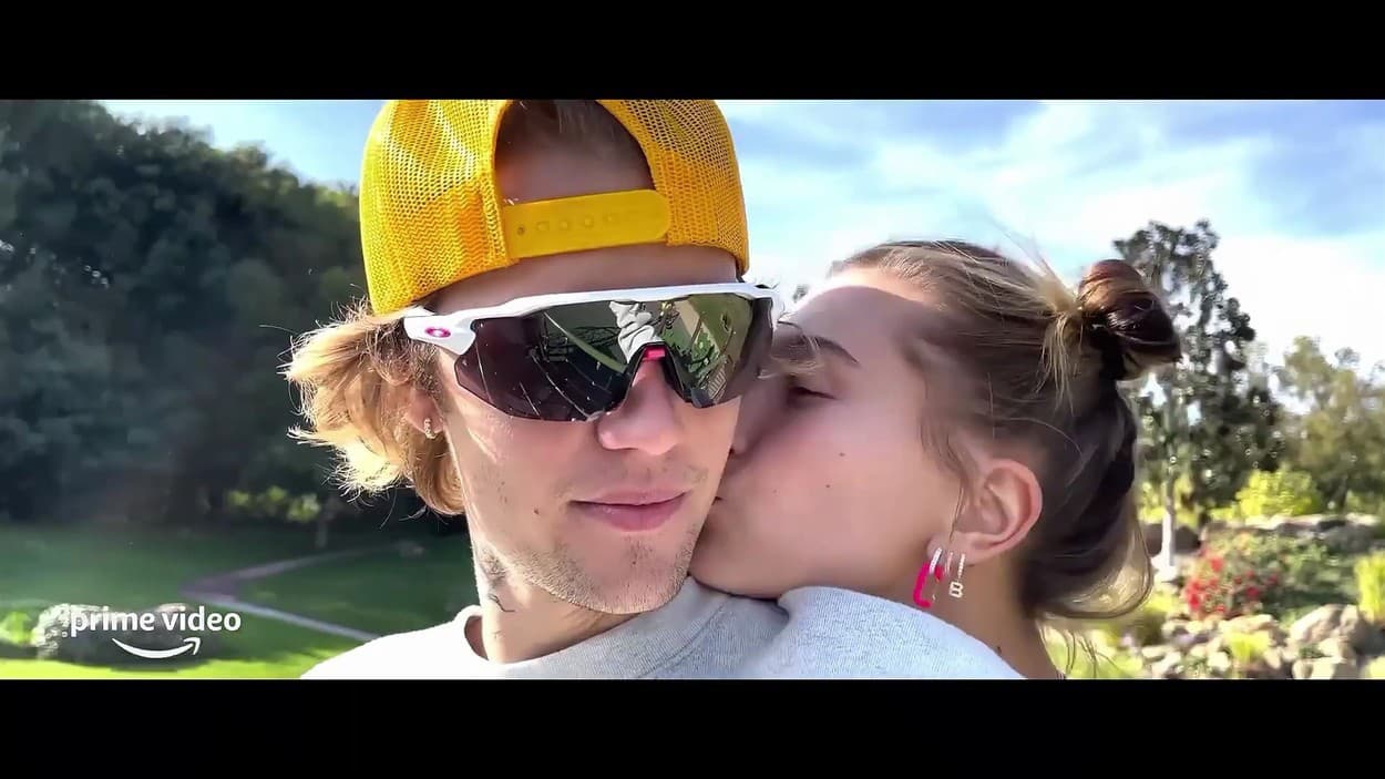 Justin požiadal Hailey verejne