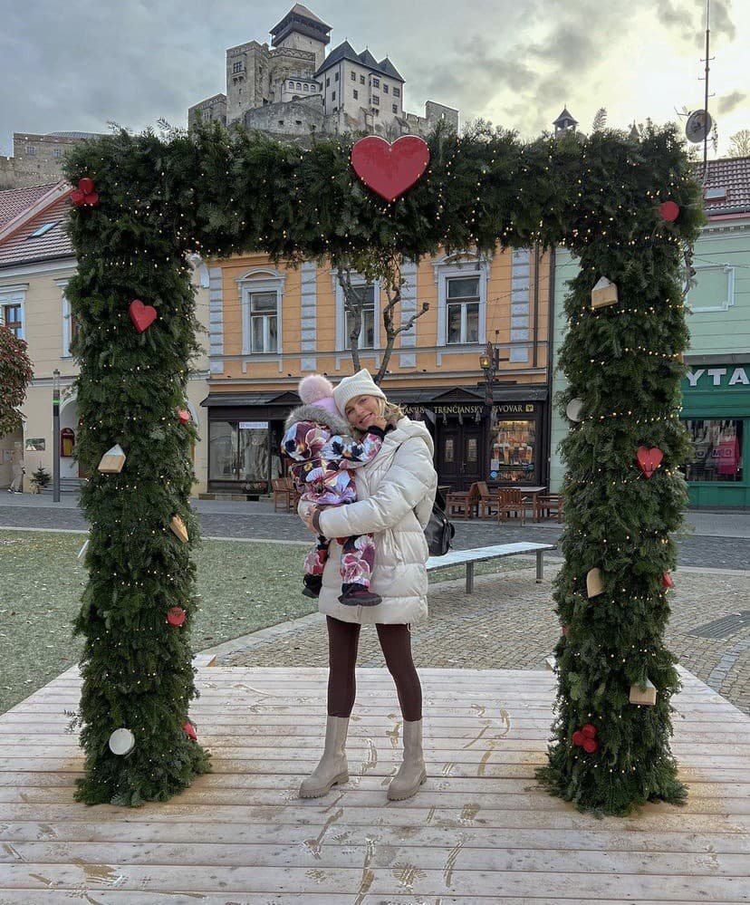 Ivana stavila na bielu,