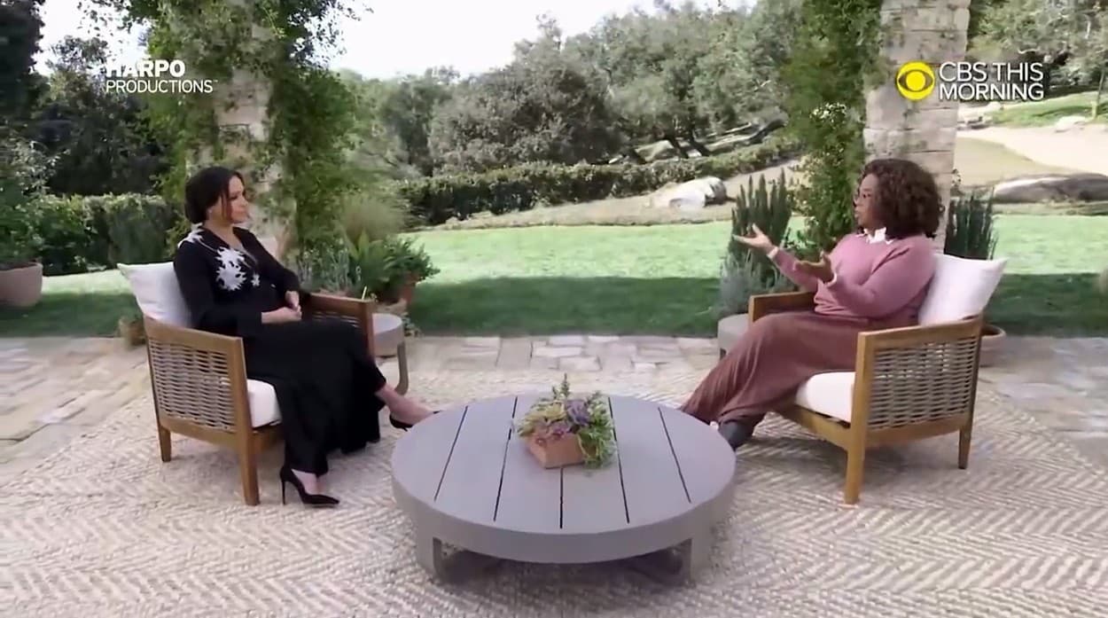 Samantha nesúhlasila s Meghaniným