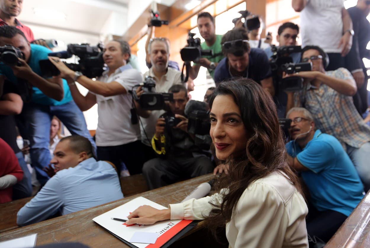 Amal Clooney pracuje v