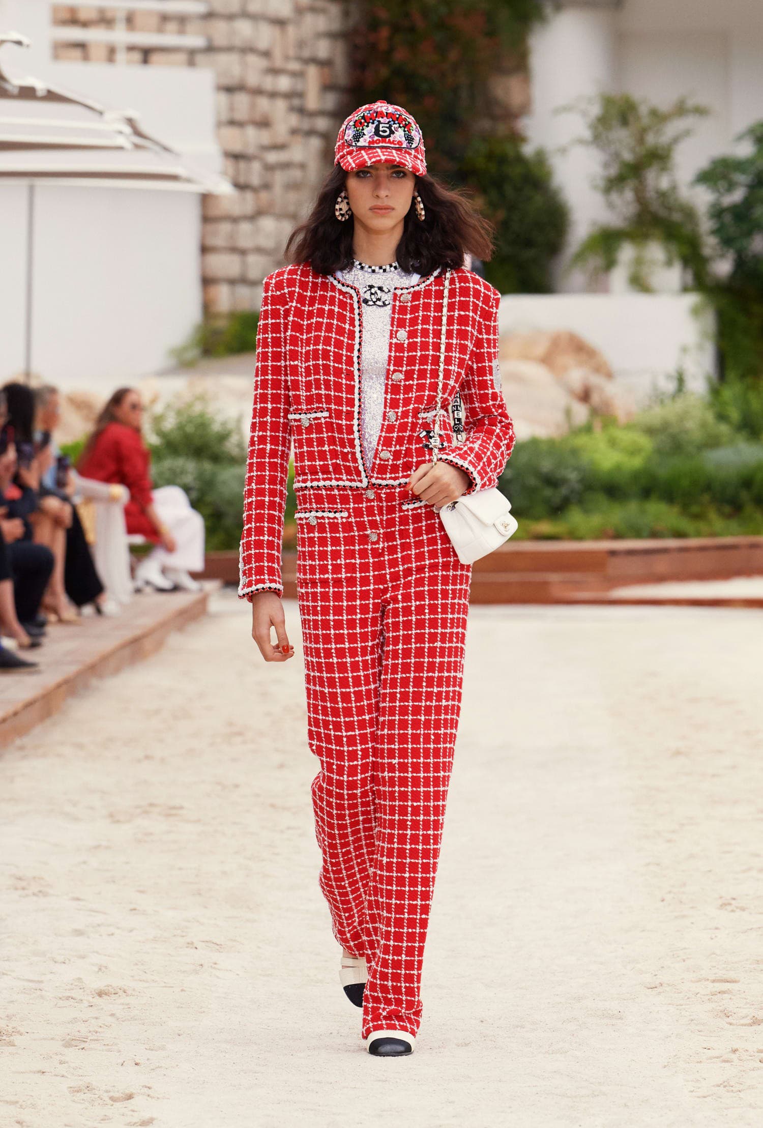 CHANEL Cruise 2022/2023