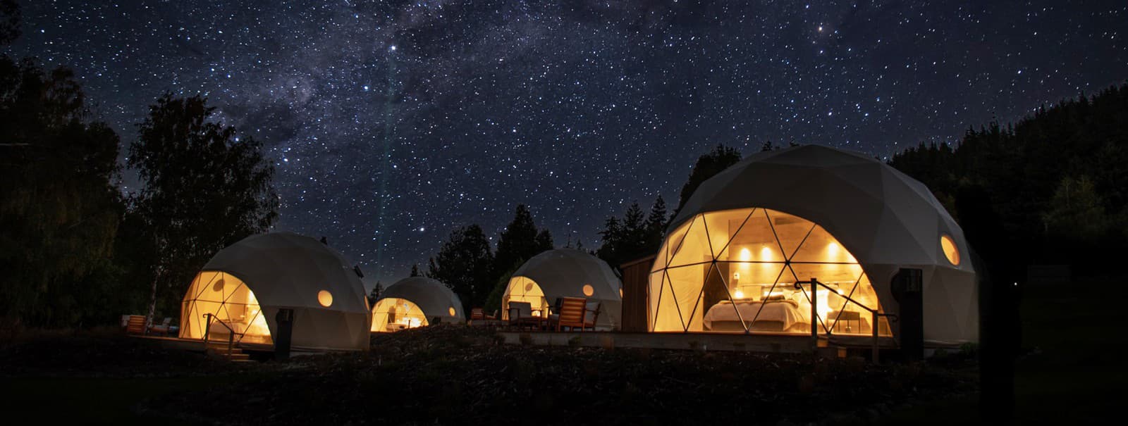 Podľahnite jesennému glampingu