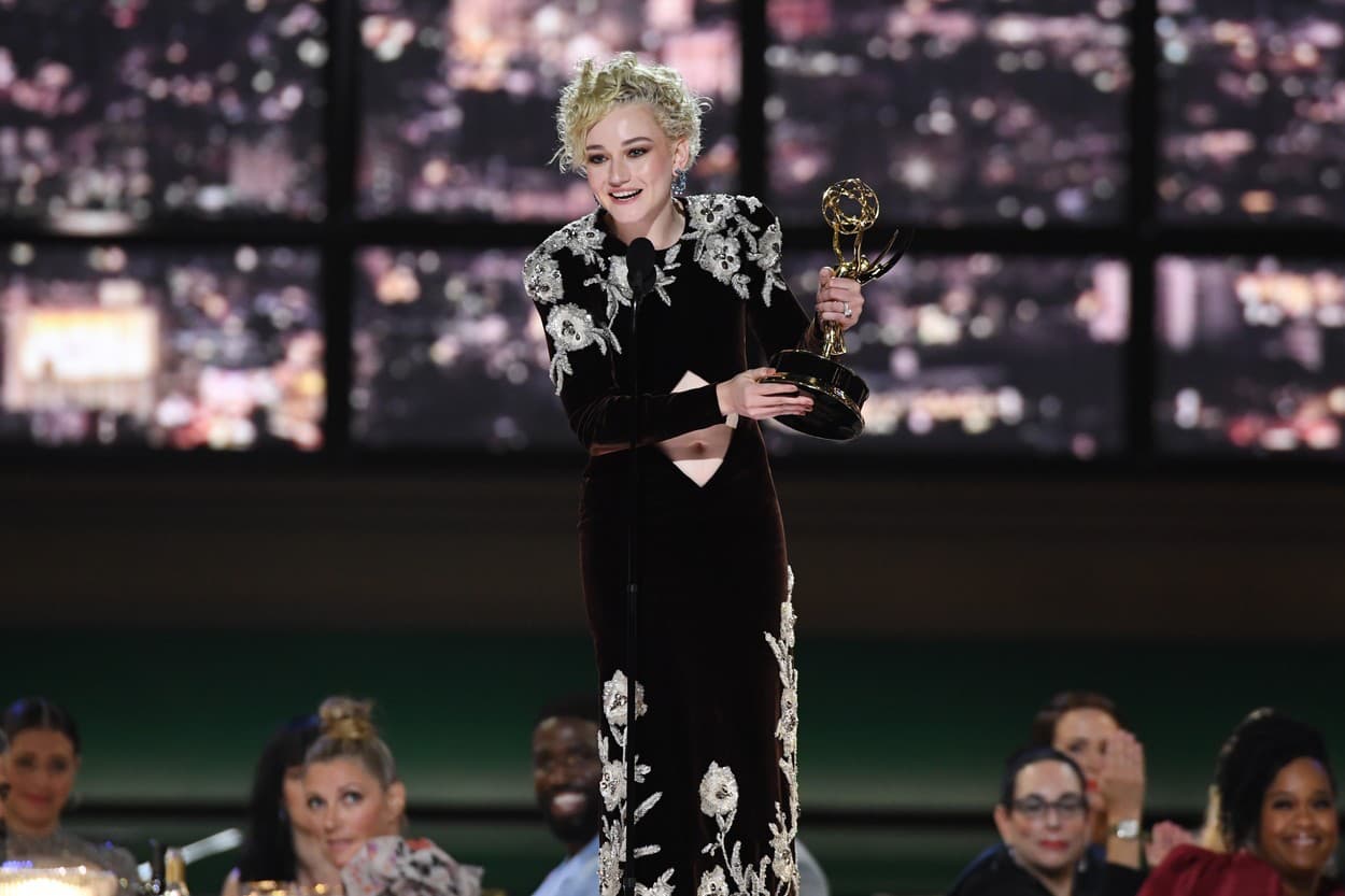 Julia Garner na Emmy