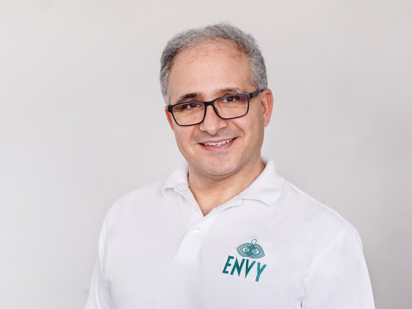 MUDr. Mahdi Nasab, plastický