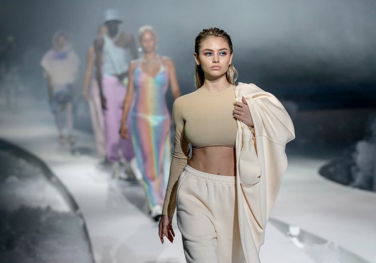 The About You Fashion