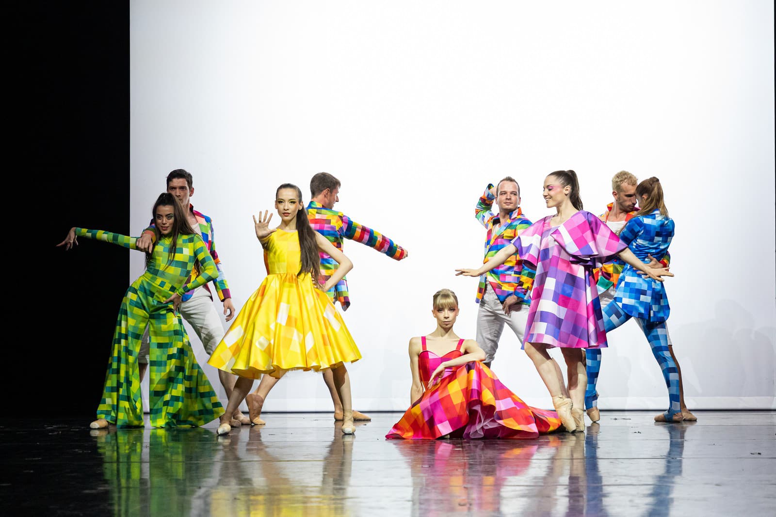 CLIQUE - Choreografia Dominik