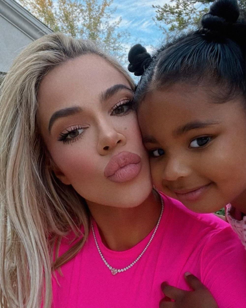 Khloé Kardashian na Instagrame