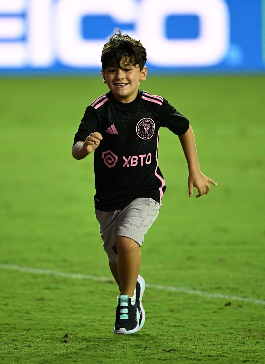 Mateo Messi Roccuzzo, prostredný