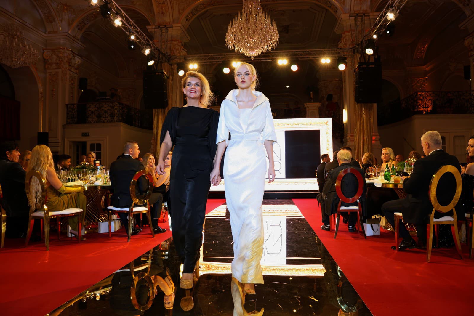 Fashion Sparkling Charity Night