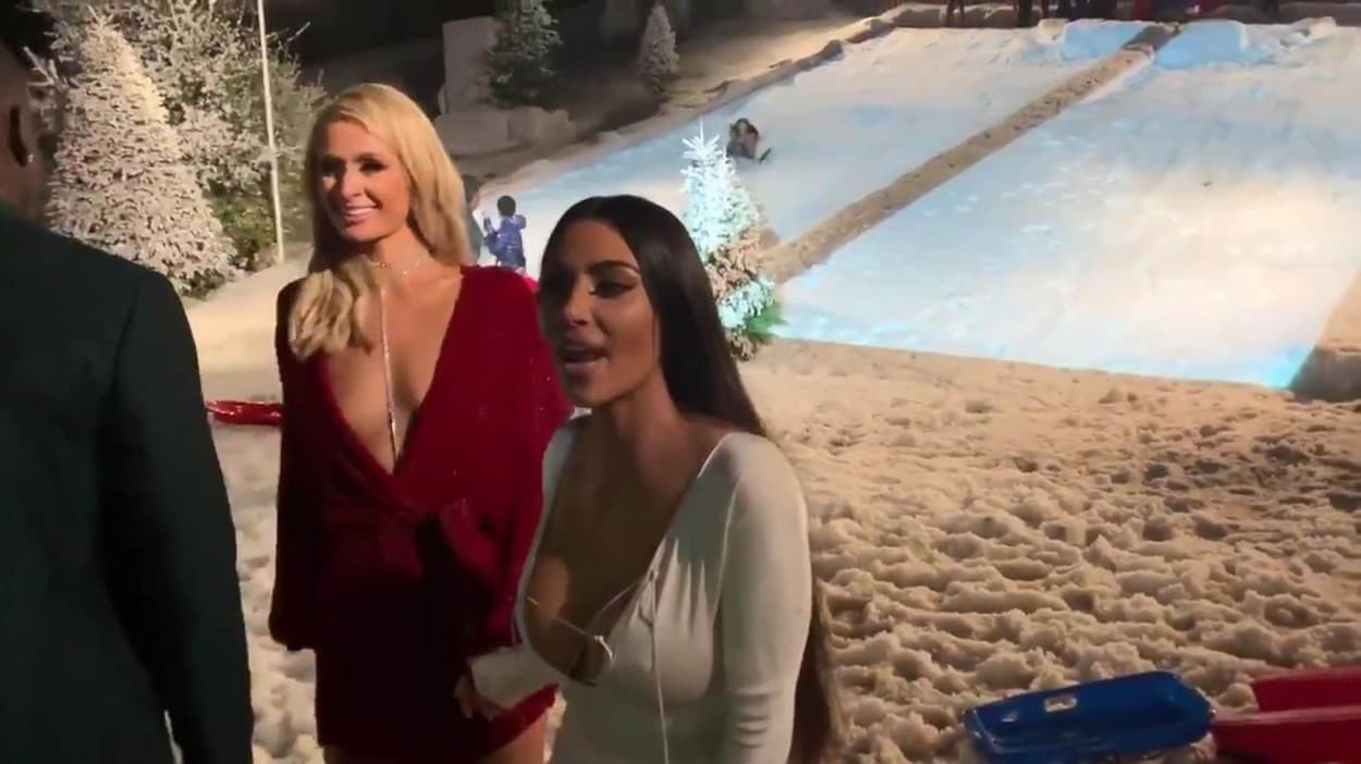 Vianočný večierok Kim Kardashian