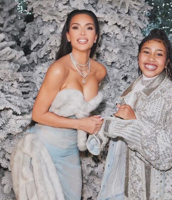 Dcéra samotnej Kim Kardashian,