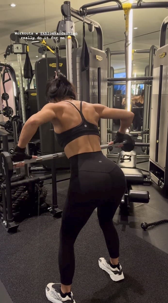 Väčšinu času podstupujú Kardashianky