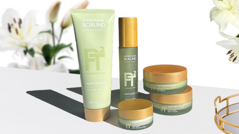 NATUROYALE Biolifting je vlajkovou