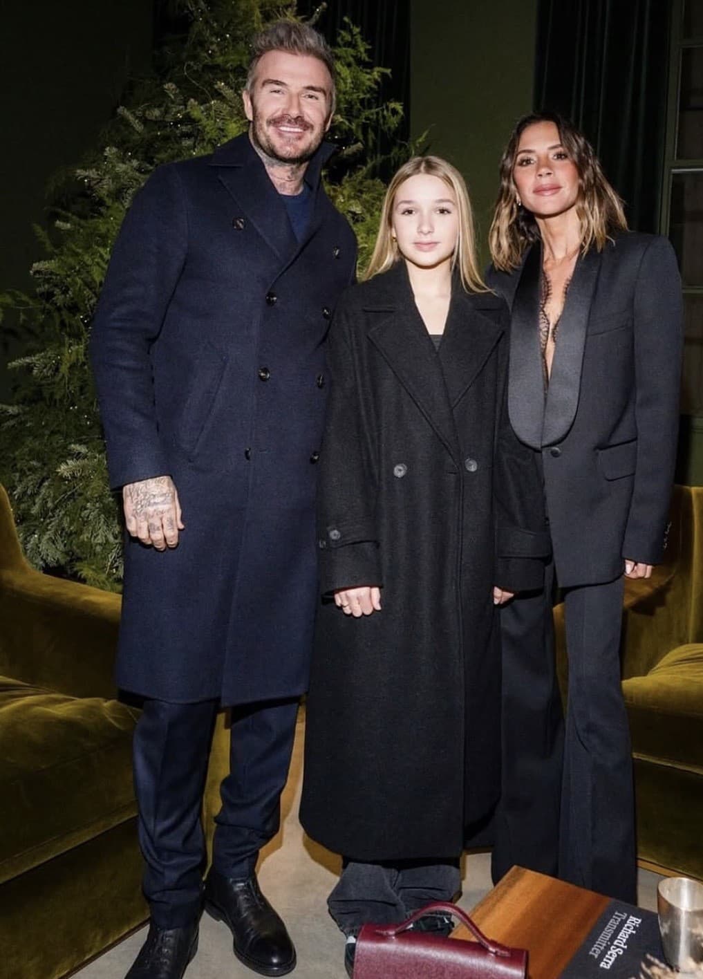 Harper Beckham vyrastá v tieni jedného z najslávnejších párov sveta