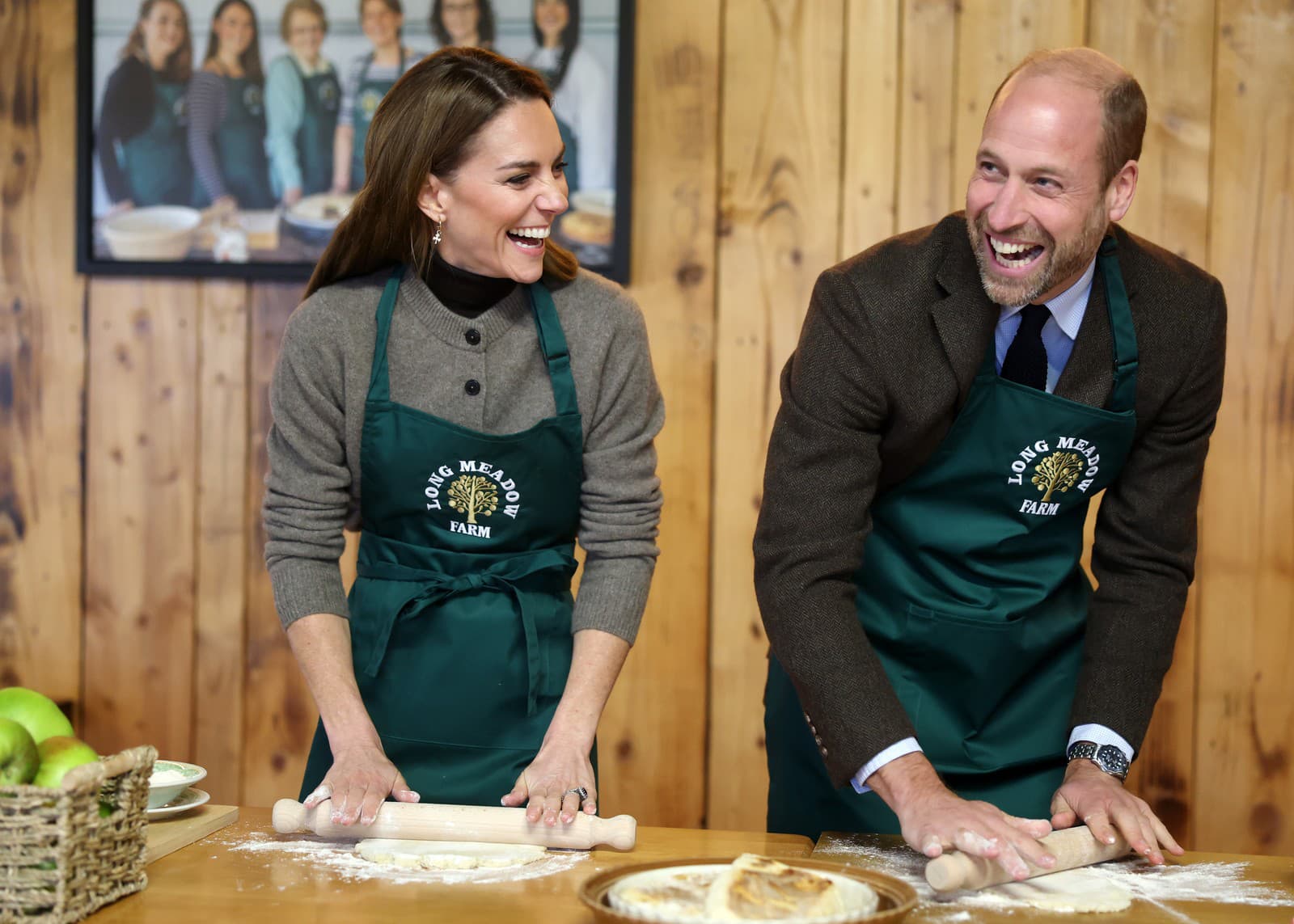 William aj Kate, sú slnečné znamenia. Kate ako Kozorožec a William ako Rak sa nachádzajú ako znamenia priamo oproti sebe. 