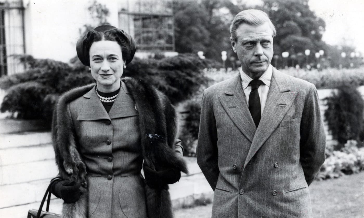 Kráľ Eduard VIII. sa rozhodol vzdať trónu, aby si mohol vziať Američanku Wallis Simpson