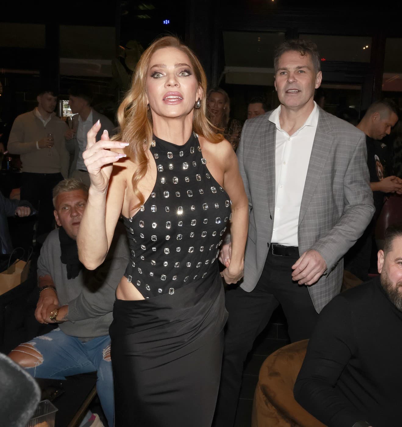 Jaromír Jágr sa objavil po boku Andrey Verešovej na krste charitatívneho kalendára