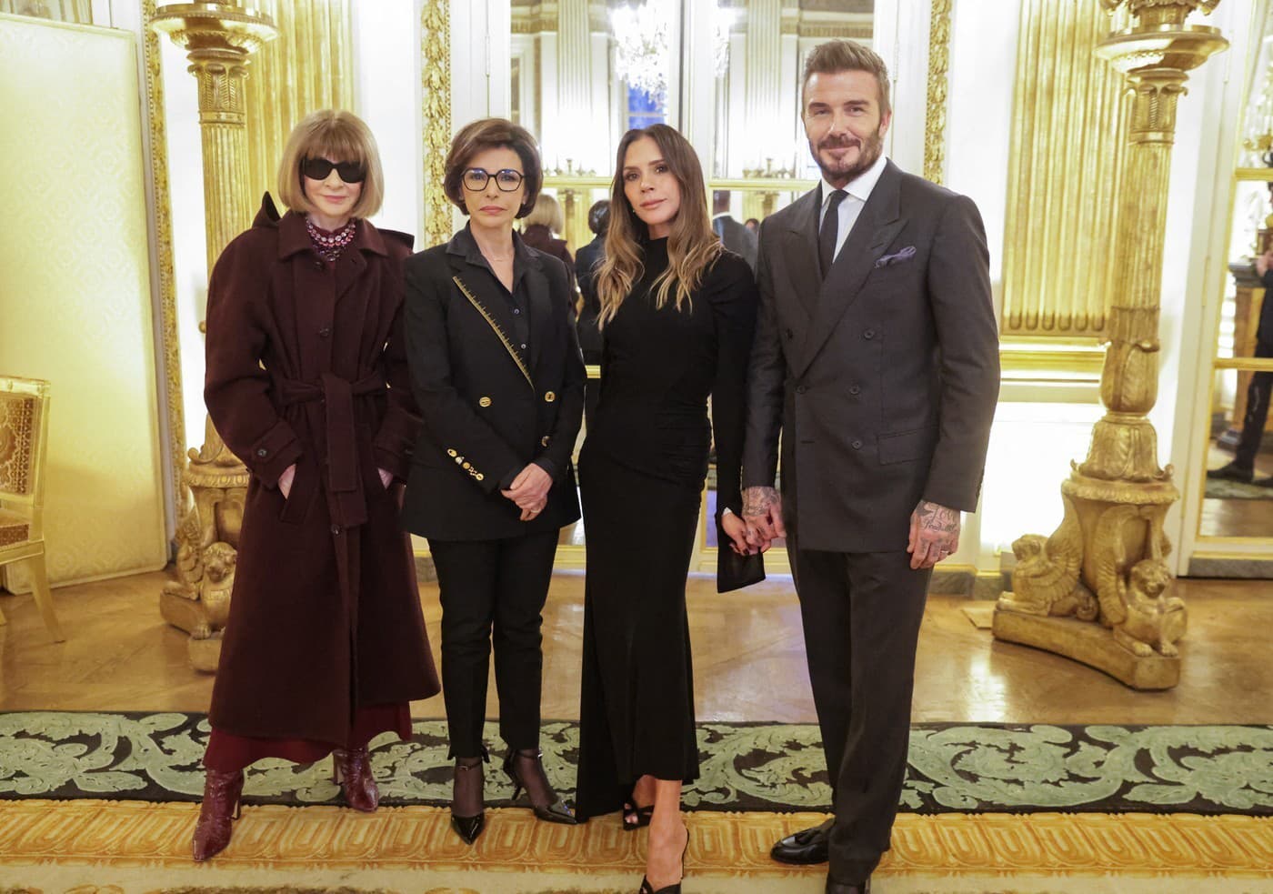 Victoria Beckham získala prestížnu poctu: rytierka francúzskeho Rádu umenia a literatúry, nechýbala ani Anna Wintour