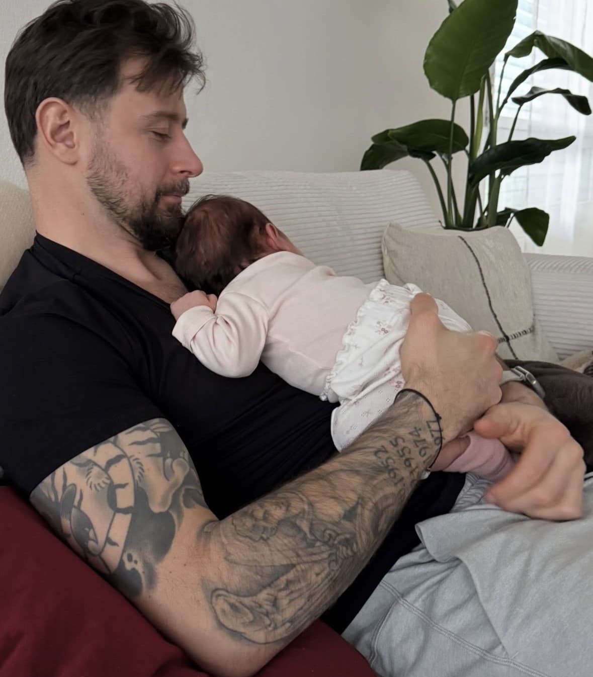 Na ľade tvrdý bojovník, doma oddaný manžel a milujúci otec
