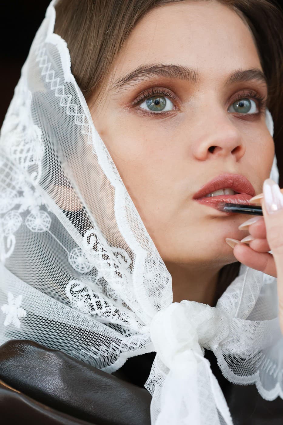 Outfity na Veľkú noc: Jarné trendy priamo z ulice, ktoré rozkvitnú vo ...